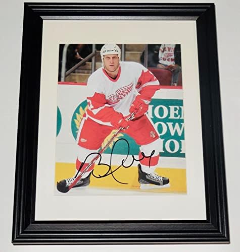 Brett Hull Dedikált 8x10-es Színes Fénykép (keretes & Gubancos) - Detroit Red Wings! - Dedikált NHL-Fotók
