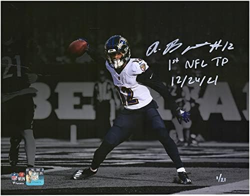 Rashod Bateman Baltimore Ravens Dedikált 11 x 14 Spotlight Fénykép 1 NFL TD 12/26/21 Felirat, - 1-egy Limitált 21 - Dedikált